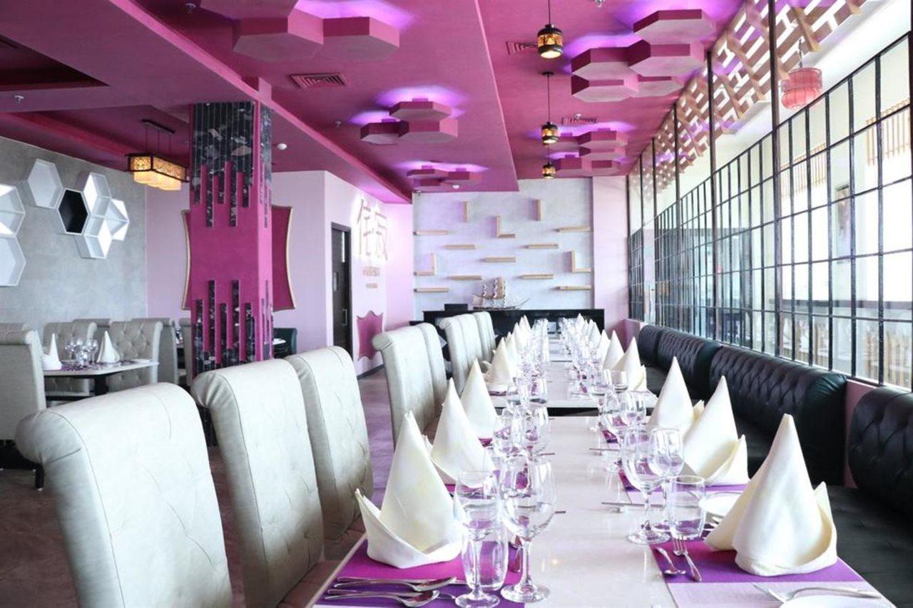 รามาดา บาย วินด์แฮม นีมรานา Hotel ภายนอก รูปภาพ