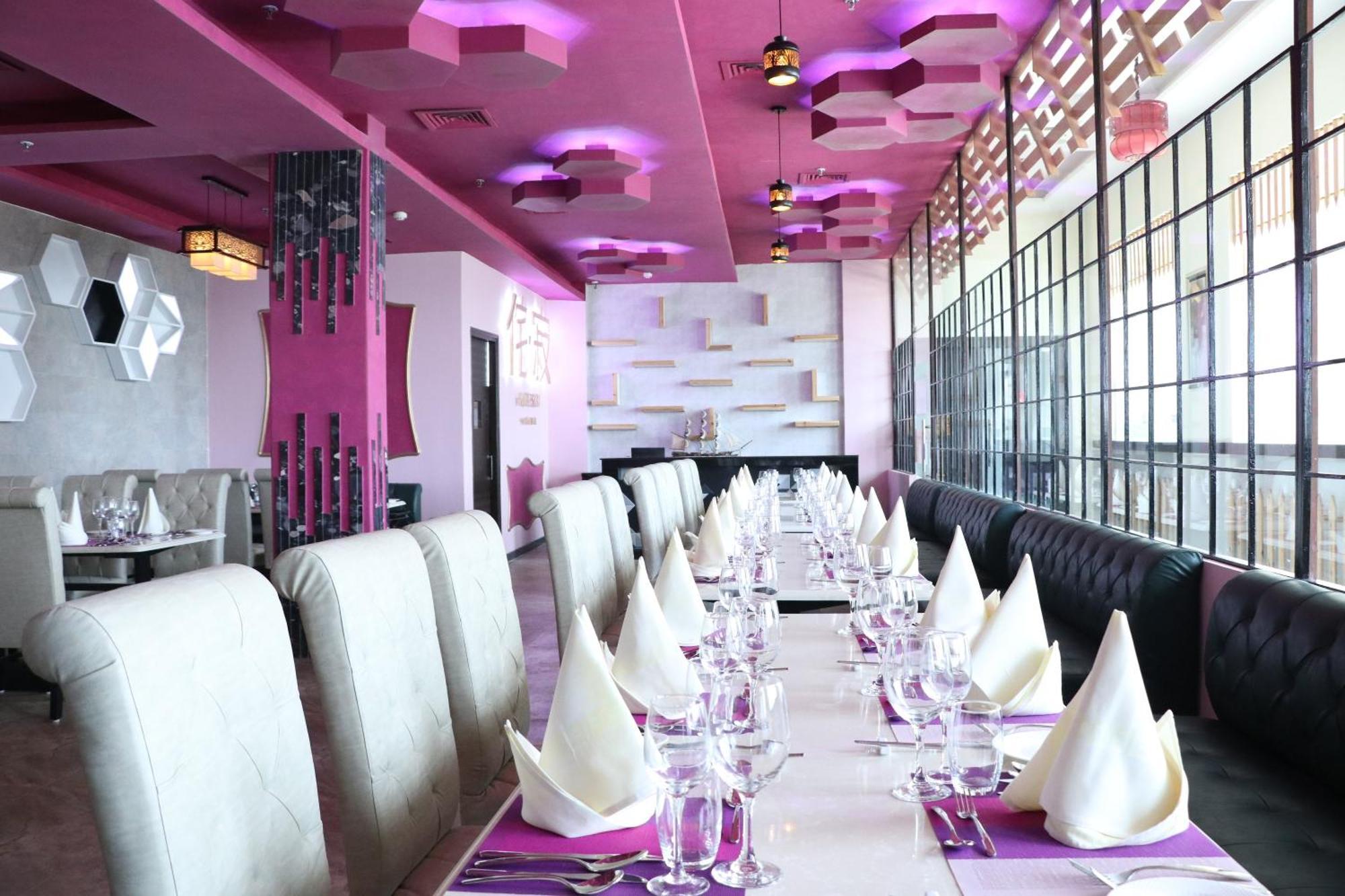 รามาดา บาย วินด์แฮม นีมรานา Hotel ภายนอก รูปภาพ